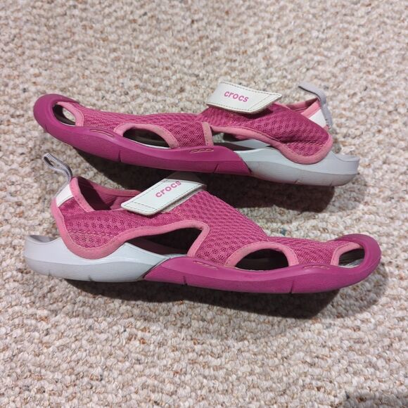 Crocs Swiftwater Mesh Sandals Pink Womens 9 Casual Water Deck Shoes - Picture 5 of 7